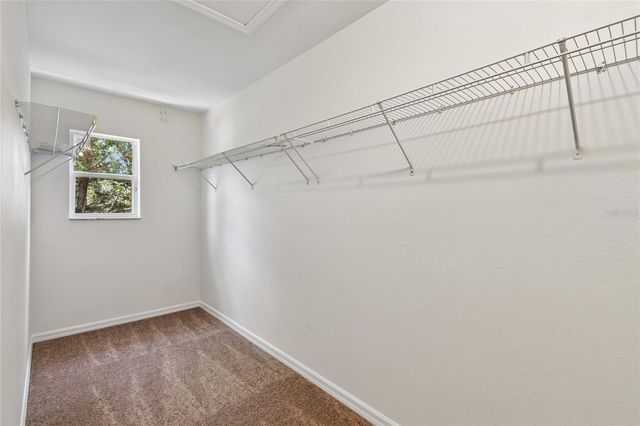 4084 PITCH PINE CIRCLE, Oviedo, FL 32765