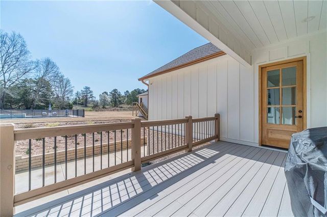 1009 Easy Street, Winder, GA 30680