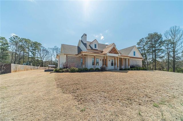 1009 Easy Street, Winder, GA 30680