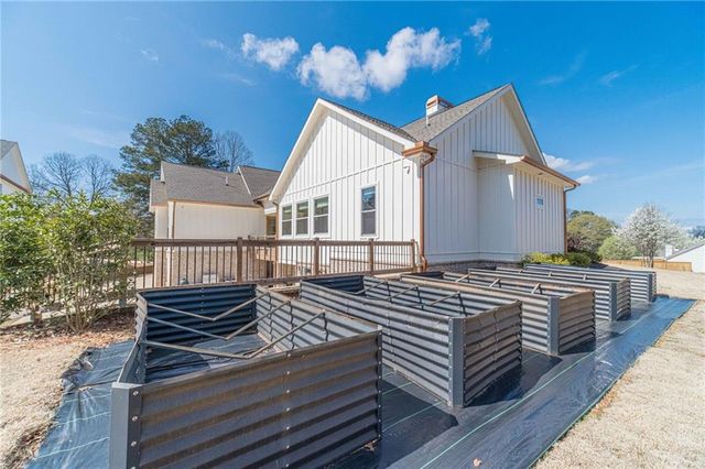 1009 Easy Street, Winder, GA 30680