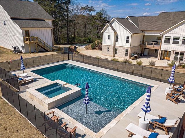 1009 Easy Street, Winder, GA 30680