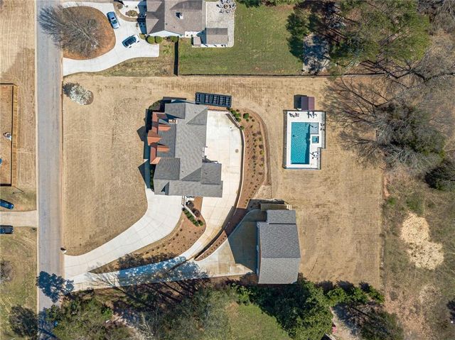 1009 Easy Street, Winder, GA 30680