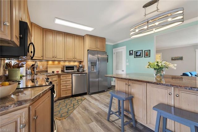 1605 Mallard LN, Virginia Beach, VA 23455