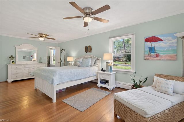 1605 Mallard LN, Virginia Beach, VA 23455