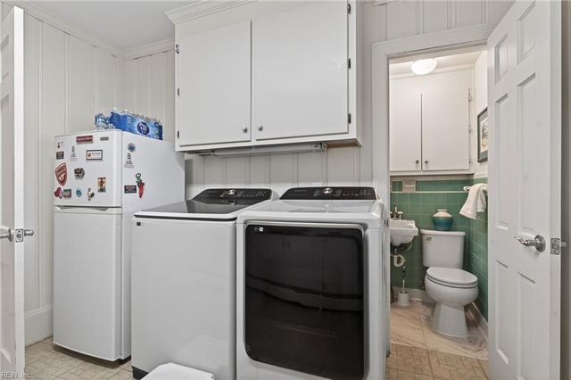 1605 Mallard LN, Virginia Beach, VA 23455