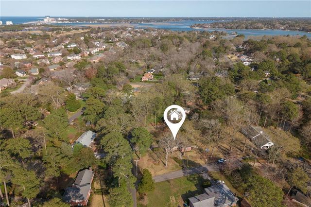 1605 Mallard LN, Virginia Beach, VA 23455