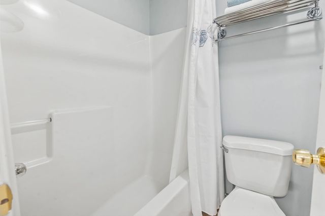 300 Shorehaven Dr Unit V4, North Myrtle Beach, SC 29582