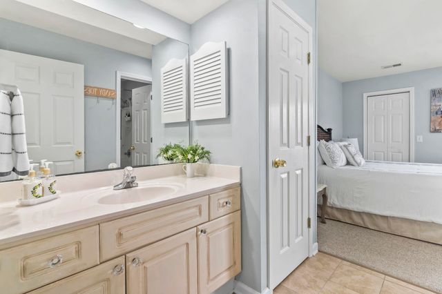 300 Shorehaven Dr Unit V4, North Myrtle Beach, SC 29582