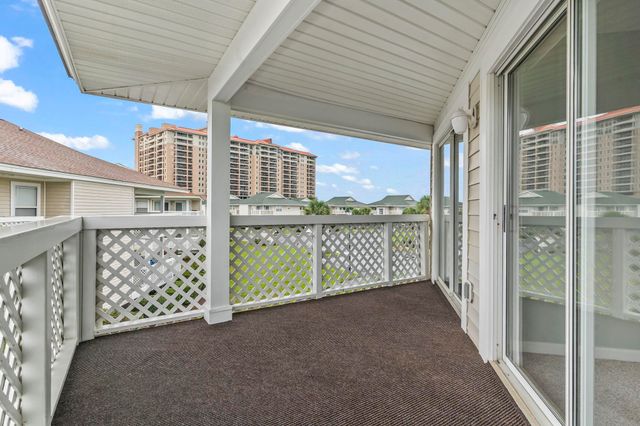 300 Shorehaven Dr Unit V4, North Myrtle Beach, SC 29582