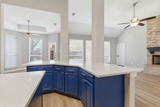 138 Briar Oak Drive, Murphy, TX 75094