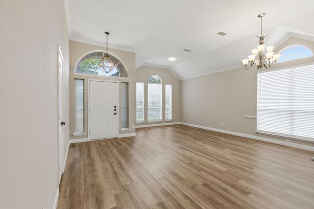 138 Briar Oak Drive, Murphy, TX 75094