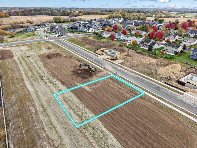 210 Michelle Lane, Cottage Grove, WI 53527