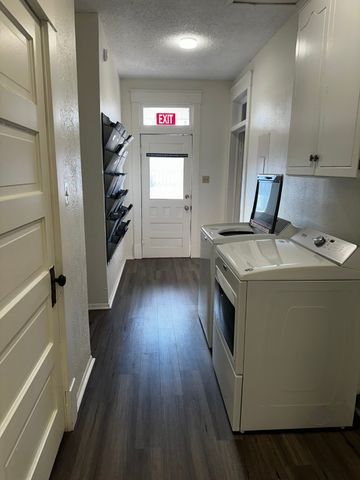 708 W Main Street, Denison, TX 75020