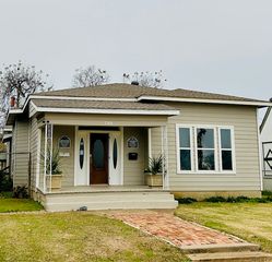 708 W Main Street, Denison, TX 75020