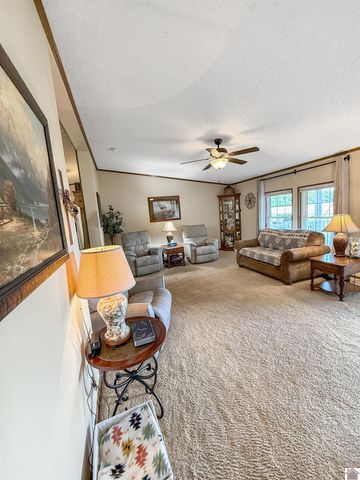 5472 STE RTE 94E, Murray, KY 42071