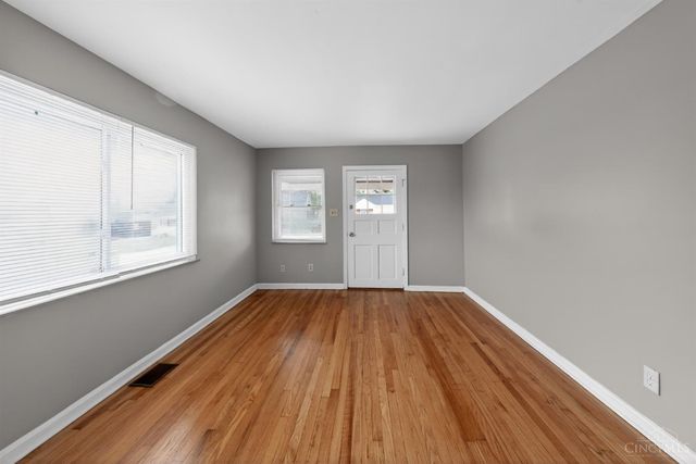 1712 Norcol Lane, North College Hill, OH 45231