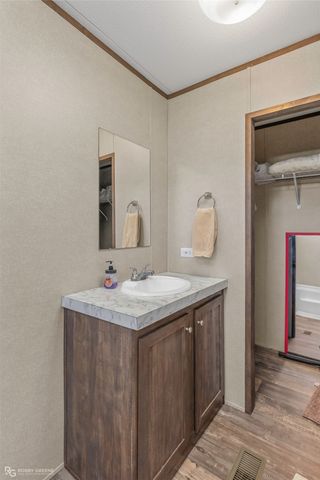 1048 Merritt Mountain Road, Many, LA 71449