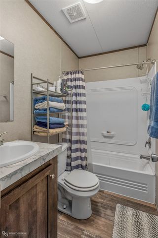 1048 Merritt Mountain Road, Many, LA 71449