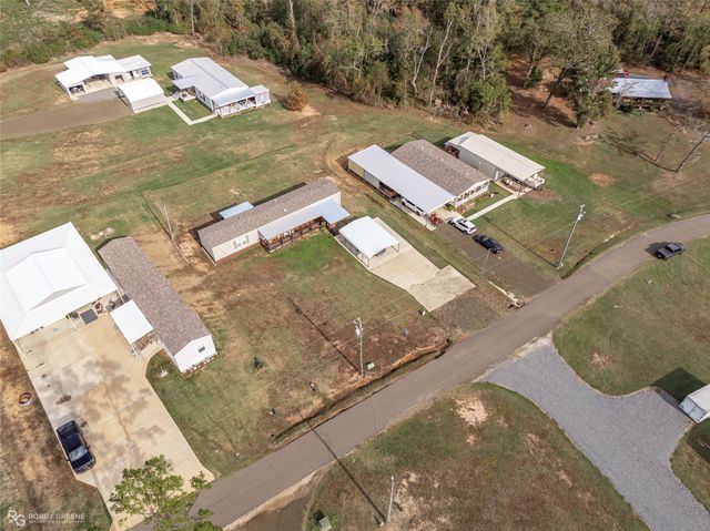 1048 Merritt Mountain Road, Many, LA 71449