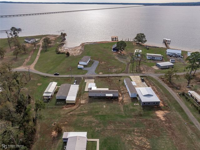 1048 Merritt Mountain Road, Many, LA 71449