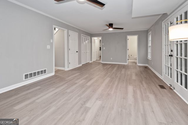 165 Fox Hunt Court, Fayetteville, GA 30214