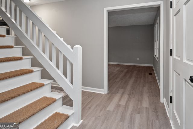 165 Fox Hunt Court, Fayetteville, GA 30214