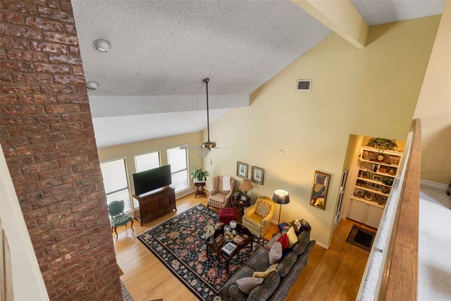 16622 Cleary Circle, Dallas, TX 75248