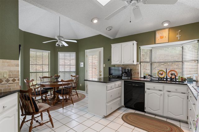 16622 Cleary Circle, Dallas, TX 75248