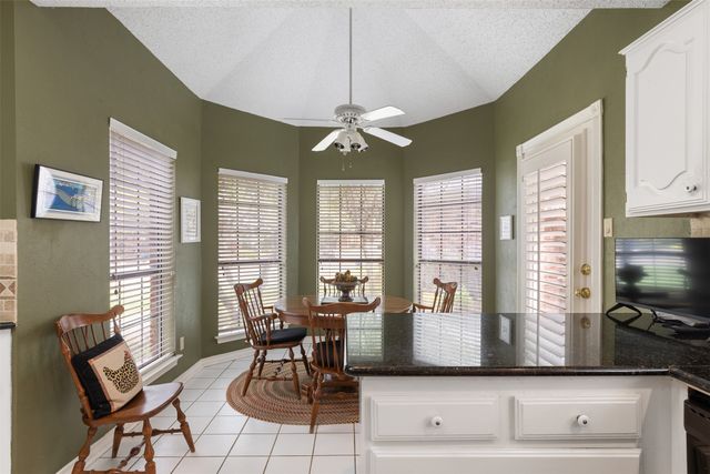 16622 Cleary Circle, Dallas, TX 75248