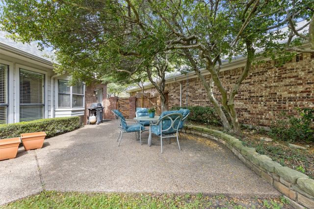 16622 Cleary Circle, Dallas, TX 75248