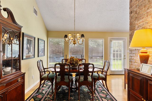 16622 Cleary Circle, Dallas, TX 75248