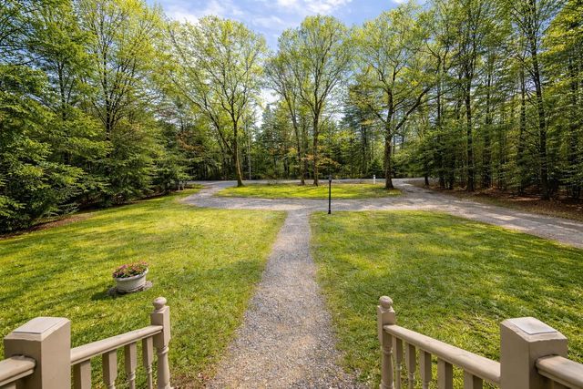 28 Spring Road, Amherst, NH 03031