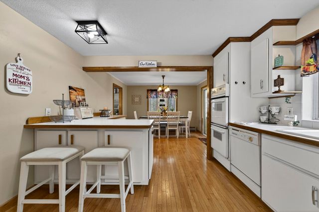 28 Spring Road, Amherst, NH 03031