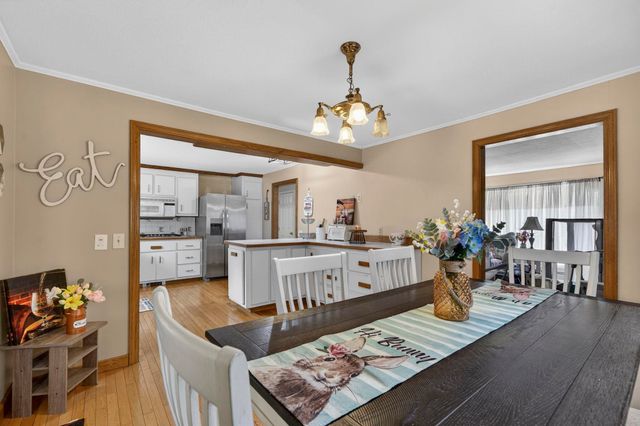 28 Spring Road, Amherst, NH 03031