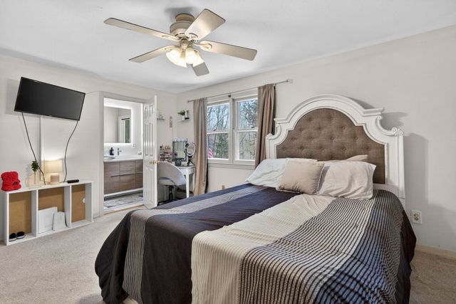 28 Spring Road, Amherst, NH 03031