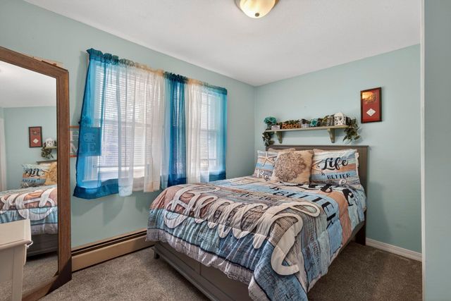 28 Spring Road, Amherst, NH 03031