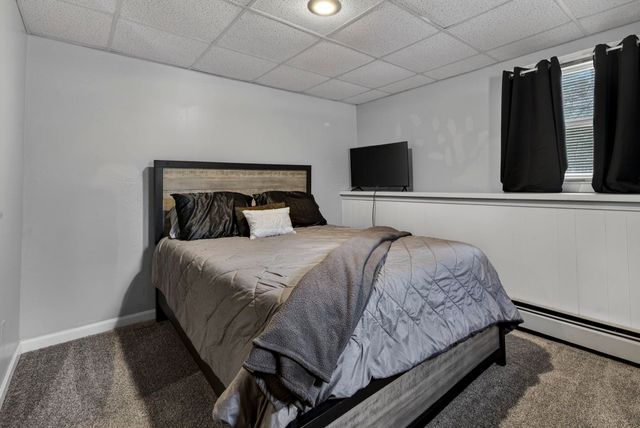 28 Spring Road, Amherst, NH 03031