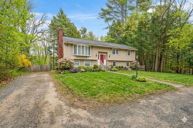 28 Spring Road, Amherst, NH 03031