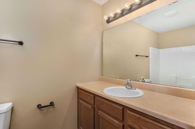 5551 W David Street W, Springfield, MO 65802