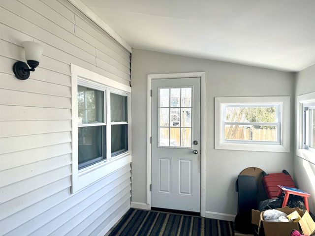 31-33 Howard Street, Laconia, NH 03246