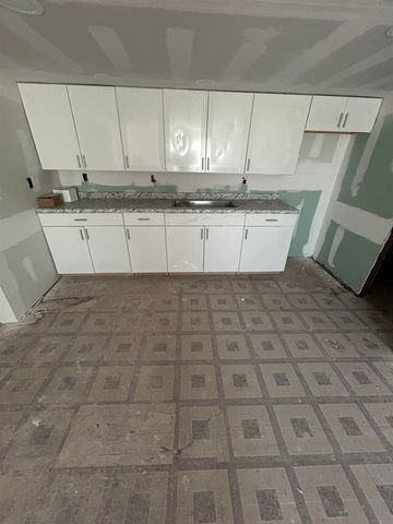 31-33 Howard Street, Laconia, NH 03246