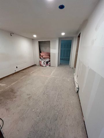 31-33 Howard Street, Laconia, NH 03246
