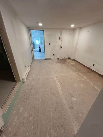 31-33 Howard Street, Laconia, NH 03246