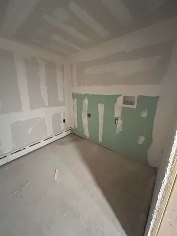 31-33 Howard Street, Laconia, NH 03246