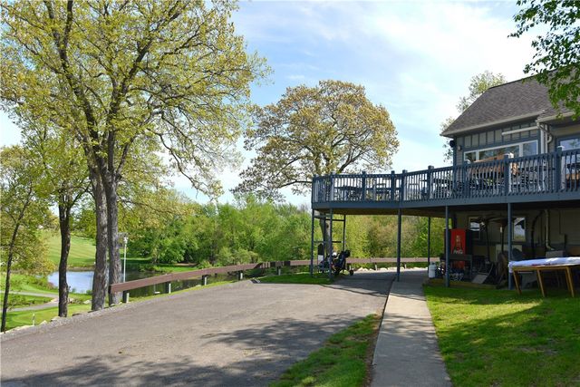 38 Stone Trail C, North Providence, RI 02904