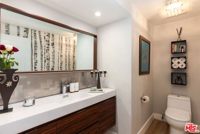 11109 Dona Pegita Drive, Studio City, CA 91604