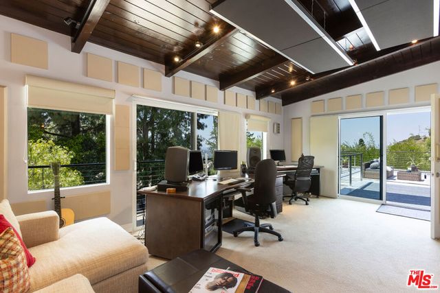 11109 Dona Pegita Drive, Studio City, CA 91604