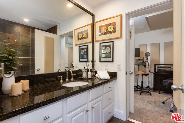 11109 Dona Pegita Drive, Studio City, CA 91604