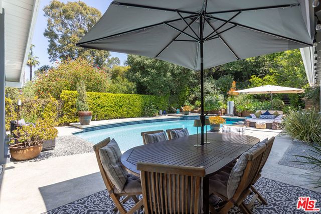 11109 Dona Pegita Drive, Studio City, CA 91604