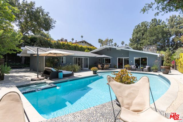 11109 Dona Pegita Drive, Studio City, CA 91604